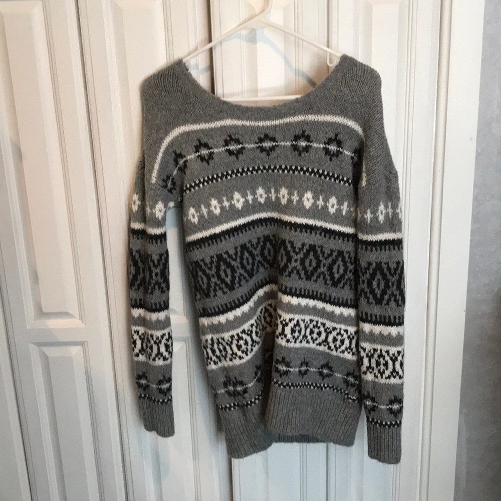 American eagle sweater